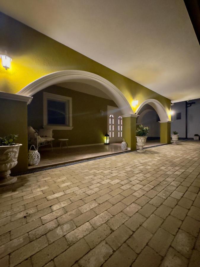 Alma Rezidence Bed and Breakfast Τούρντα Εξωτερικό φωτογραφία