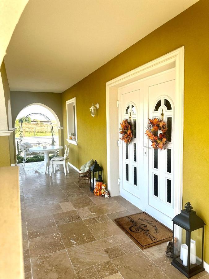 Alma Rezidence Bed and Breakfast Τούρντα Εξωτερικό φωτογραφία