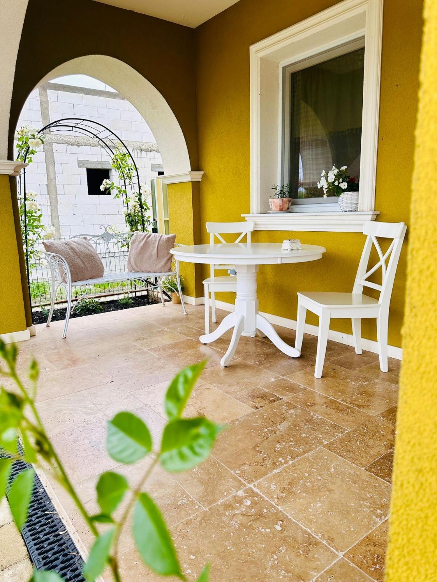 Alma Rezidence Bed and Breakfast Τούρντα Εξωτερικό φωτογραφία